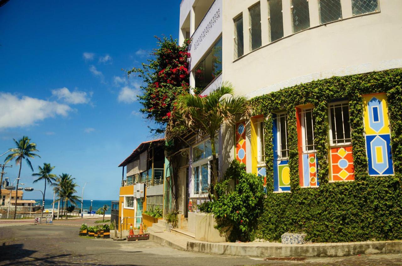 Pousada E Hostel Chez Marianne Salvador Exterior photo